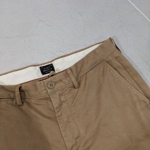 J. Crew Broken-in Chinos - size 30/30